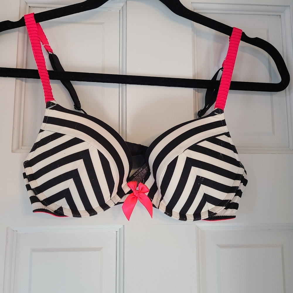 VS Pushup Bra